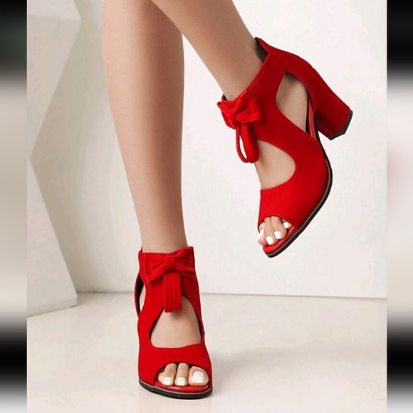 Women's Versatile Thick Heel Peep-Toe Sandals,Elegant Ankle Boots - Picture 1 of 5